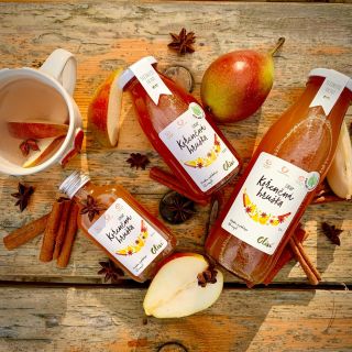 🍁PODZIMNÍ NOVINKA!!!! Sirup Kořeňená hruška 🍐🍐🍐… Protože to by nebylo Oliví aby nemělo každý roční období nějakou novinku...