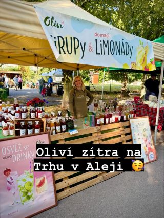 Po prázdninové pauze budu zítra (6.9.) konečně na Trhu v Aleji v Šestajovocích!!!! 🥳 Takže komu došly zásoby sirupů určitě...